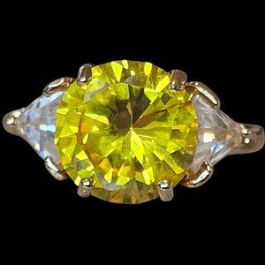 VTG 60s Yellow Cocktail Ring 18K HGE Gold Plate Rhinestone Sz 7 Round Cut